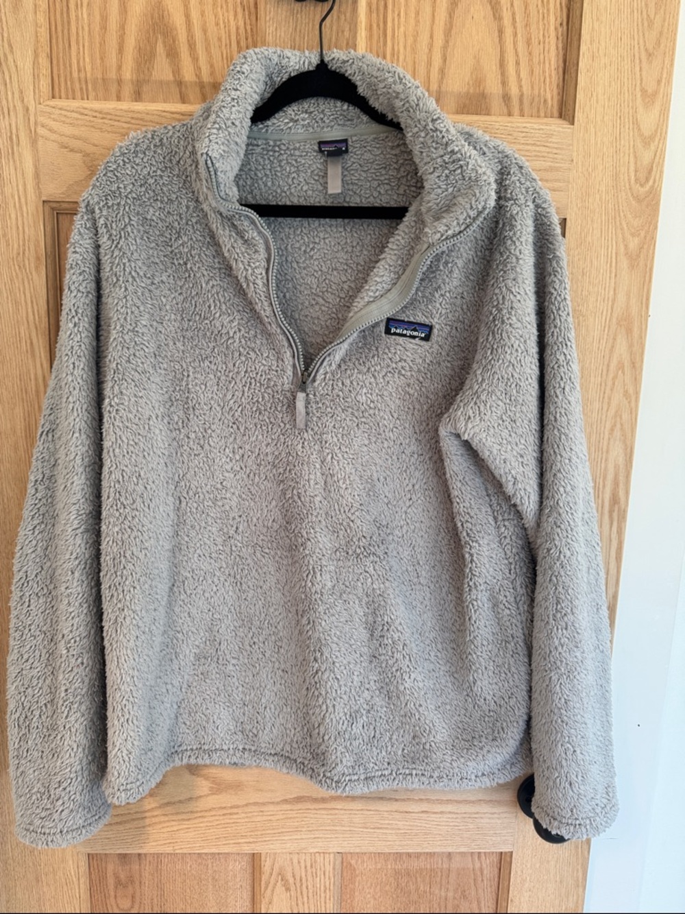 Patagonia Light Gray Sherpa Quarter-Zip Pullover women's XL